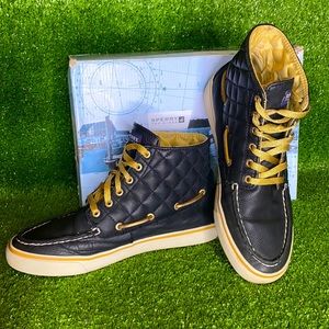 VINTAGE LIMITED EDITION SPERRY’S